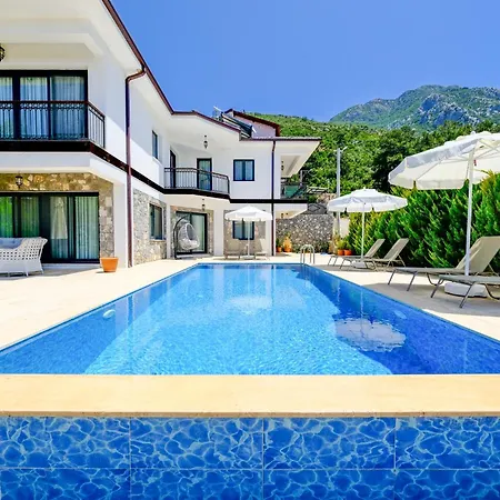 Mediterranean Breeze - Family-friendly Luxury - By Sunworld * 페티예