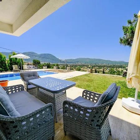 Vila Mediterranean Breeze - Family-friendly Luxury - By Sunworld